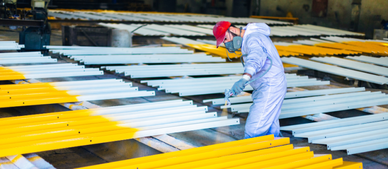 Выбираем промышленное покрытие для металла. Кейсы: от ворот до спецтехники