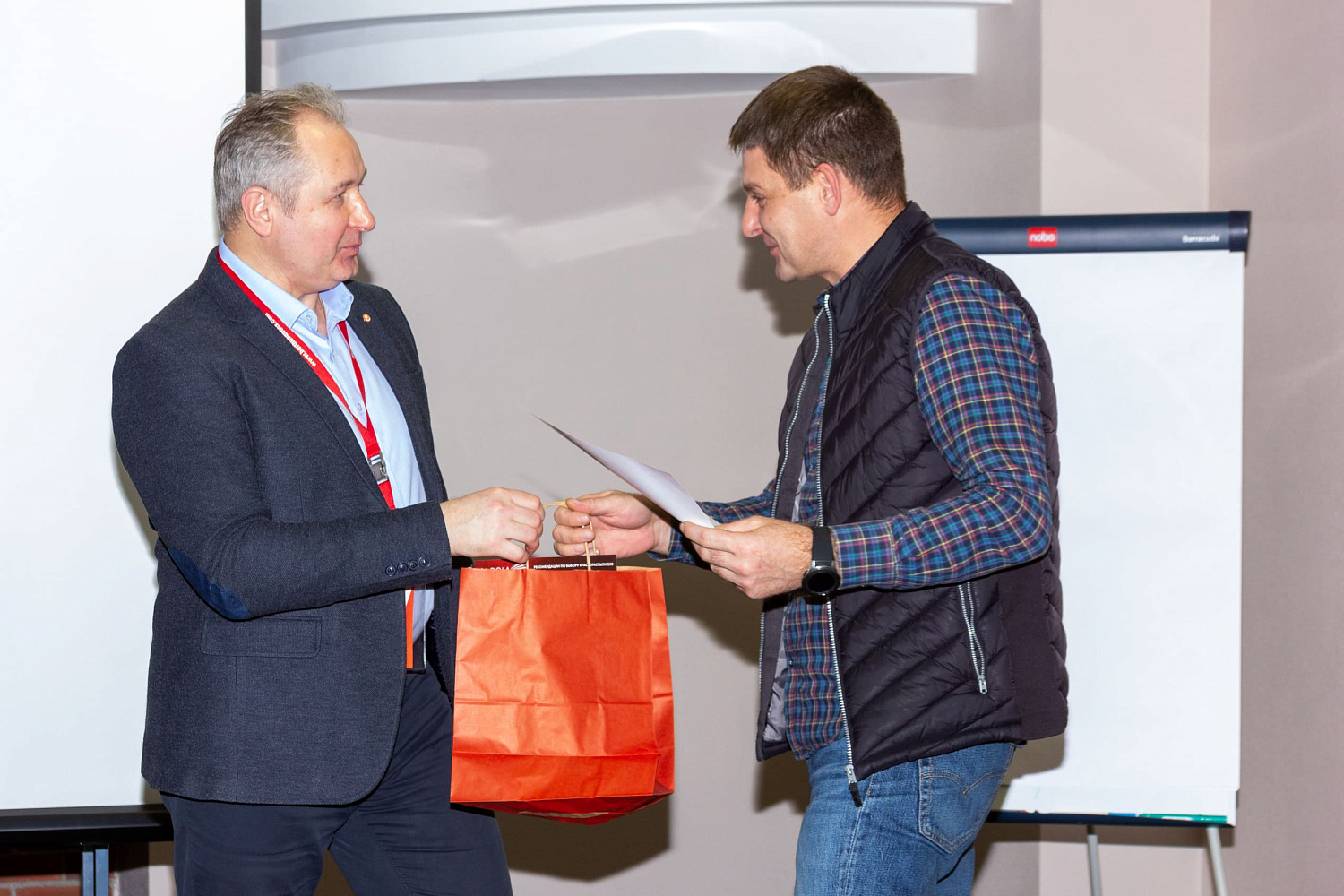 Конференция в Воронеже, первая кузовная конференция, ремонт автомобиля